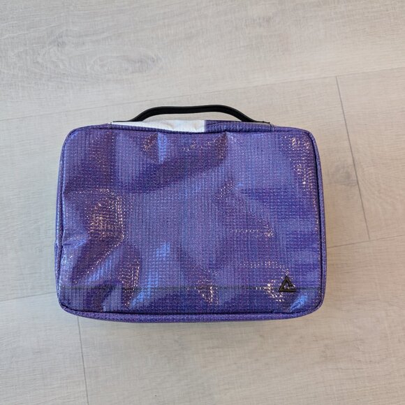 Rareform - Vienna Toiletry Bag - Picture 1 of 4